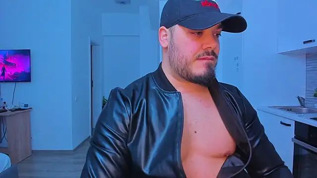 ZackMasterss online show from February 18, 2025, 11:08 pm