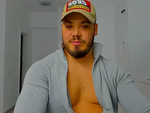 ZackMasterss online show from October 3, 2025, 9:49 pm