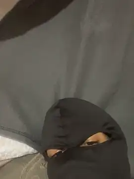 Snapshot of tunenarica22 chatting on September 25, 2025, 9:32 pm tunenarica22 online show from September 25, 2025, 9:32 pm