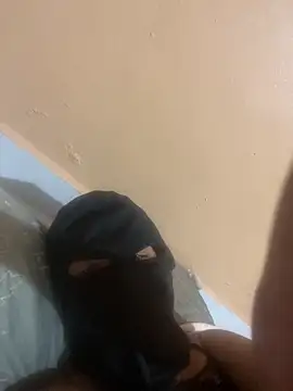 Snapshot of tunenarica22 chatting on December 21, 2025, 3:08 am tunenarica22 online show from December 21, 2025, 3:08 am