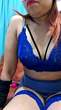 sharonlopez9611 online show from February 27, 2025, 4:24 am