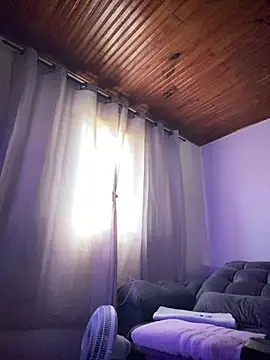 Mineirinho043 online show from April 17, 2026, 11:13 am