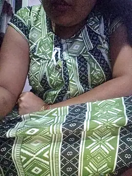 neha007-K online show from February 13, 2026, 6:52 pm