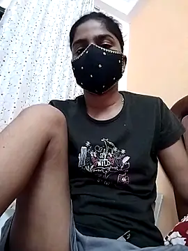 fuungirl38 online show from September 11, 2025, 4:51 pm