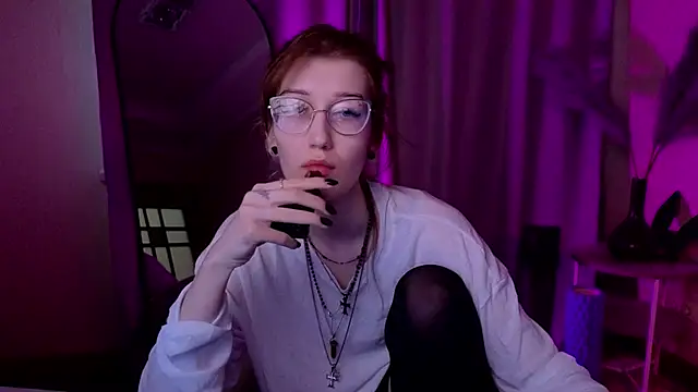 Snapshot of lissaros chatting on September 15, 2025, 5:30 am lissaros online show from September 15, 2025, 5:30 am