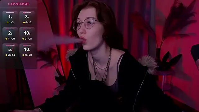 Snapshot of lissaros chatting on September 18, 2025, 5:21 am lissaros online show from September 18, 2025, 5:21 am