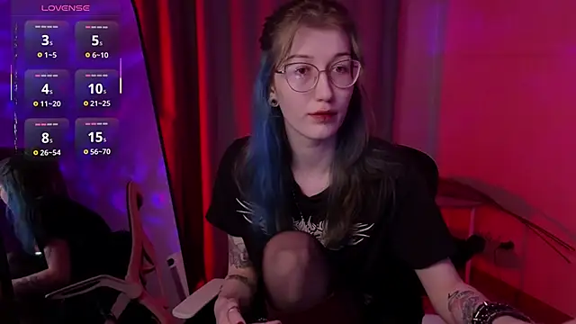 Snapshot of lissaros chatting on November 10, 2025, 5:01 am lissaros online show from November 10, 2025, 5:01 am