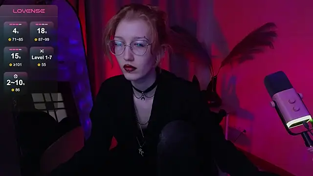 Snapshot of lissaros chatting on October 2, 2025, 5:11 am lissaros online show from October 2, 2025, 5:11 am