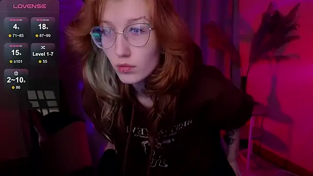 Snapshot of lissaros chatting on September 25, 2025, 5:24 am lissaros online show from September 25, 2025, 5:24 am