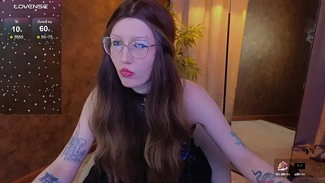 Snapshot of lissaros chatting on March 6, 2025, 8:41 am lissaros online show from March 6, 2025, 8:41 am