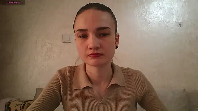 RoyalDessertt online show from March 5, 2025, 7:16 am