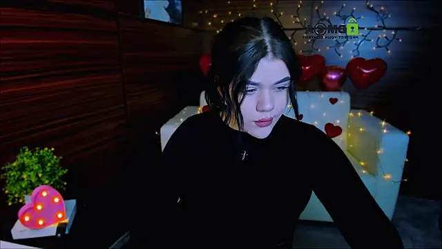 Snapshot of elmira_rose chatting on February 15, 2025, 10:44 am elmira rose online show from February 15, 2025, 10:44 am