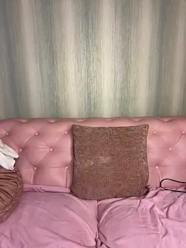 Maggie Geller online show from March 19, 2025, 9:37 pm