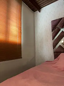 Maggie Geller online show from March 7, 2025, 5:17 pm