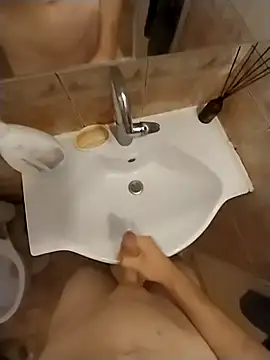 Good boy000 online show from September 22, 2025, 9:04 am