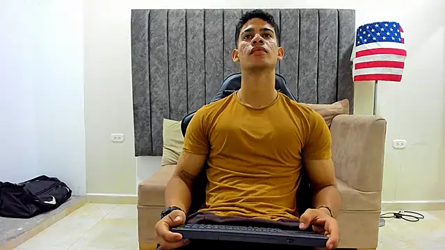 ANDRES STUD online show from March 20, 2025, 1:04 pm