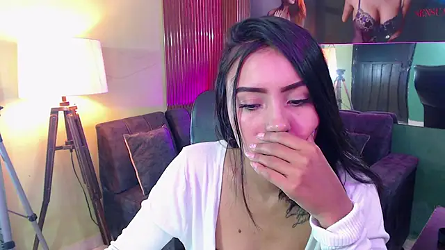 julieta fn online show from April 8, 2026, 3:13 pm