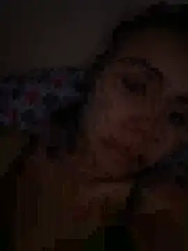 Snapshot of julieta_fn chatting on June 5, 2026, 3:33 am julieta fn online show from June 5, 2026, 3:33 am