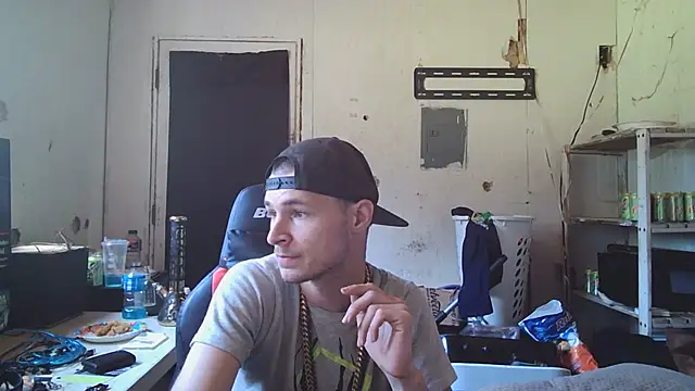 Snapshot of nuttyking2022 chatting on July 13, 2026, 9:03 pm nuttyking2022 online show from July 13, 2026, 9:03 pm