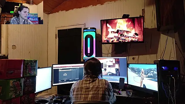 nuttyking2022 online show from February 13, 2026, 4:12 am