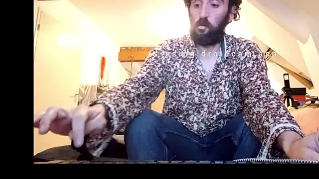 Snapshot of Mastersanges chatting on May 27, 2026, 8:38 pm Mastersanges online show from May 27, 2026, 8:38 pm