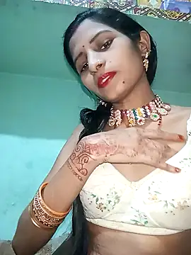 hotqueenrathor online show from February 12, 2025, 4:22 pm