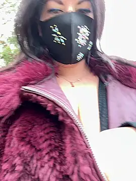 Loveblackzilla online show from October 11, 2025, 11:00 am