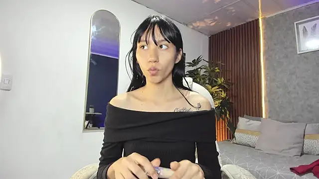 Miaa Lee7 online show from January 8, 2026, 9:43 pm