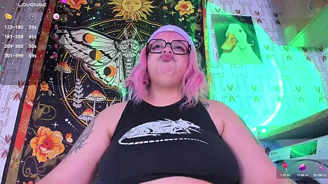 Banana squirt online show from March 16, 2025, 7:38 pm