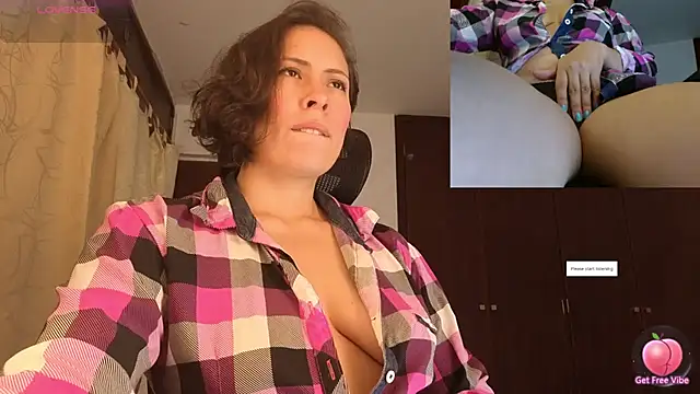 sophia dumont online show from September 23, 2025, 12:17 am