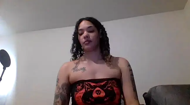 tastylolaaa online show from March 22, 2025, 12:39 am