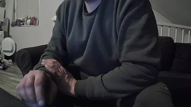 YourLoveBoyKevin online show from February 11, 2025, 9:56 pm