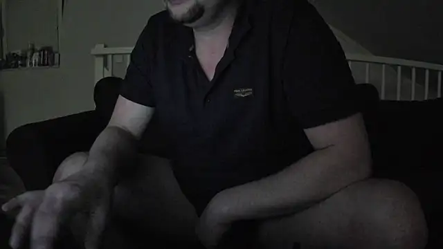 YourLoveBoyKevin online show from February 12, 2025, 10:26 pm