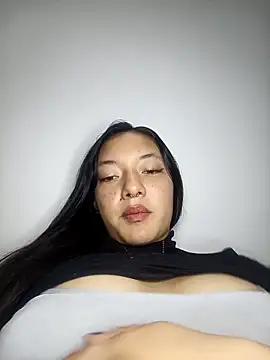 CuteHarper online show from March 18, 2025, 1:35 am