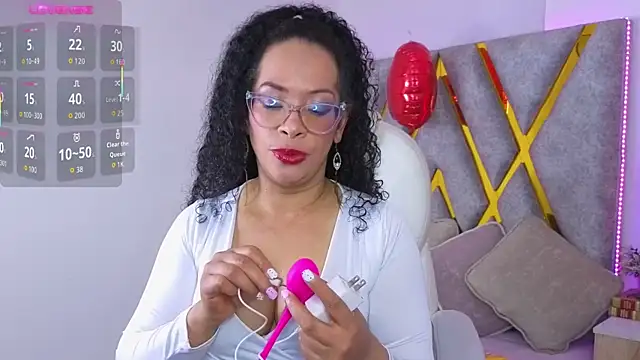 Cintiia Holmes online show from March 27, 2026, 12:19 am