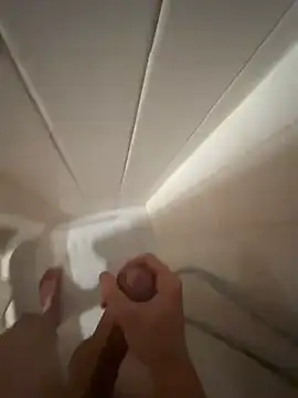 LeoLovelyDick online show from February 4, 2025, 7:00 pm