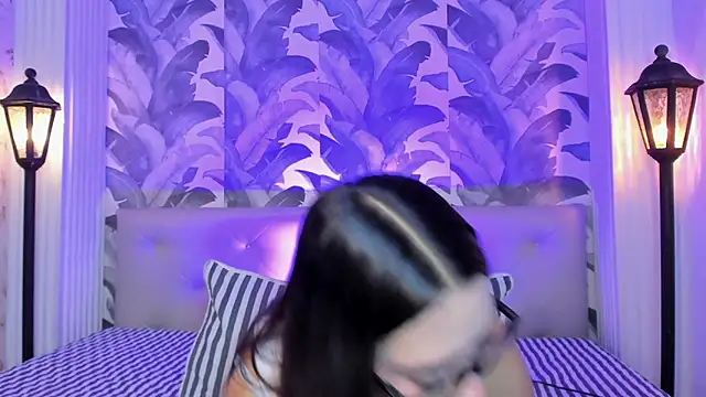 Sami Evanns online show from February 18, 2026, 3:26 am