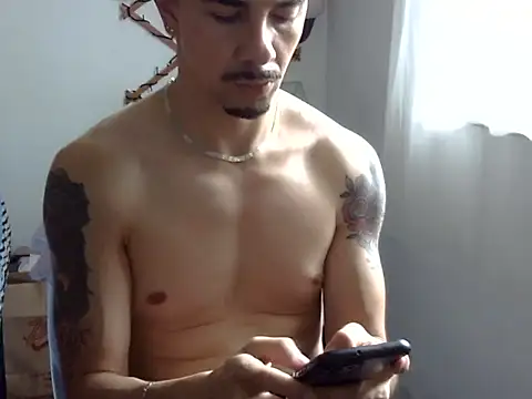 venusfranco 94 online show from November 12, 2025, 11:47 am