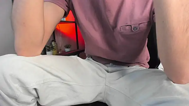 NovaaWheler online show from March 31, 2026, 11:56 am