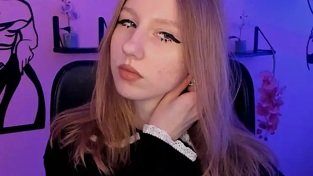 DariaTate online show from September 14, 2025, 8:59 am