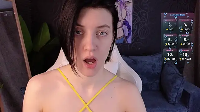 roxy riot  online show from January 13, 2026, 1:31 am