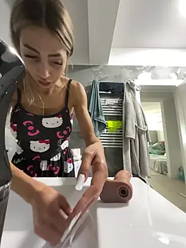 BonyBon29 online show from February 3, 2026, 7:57 am