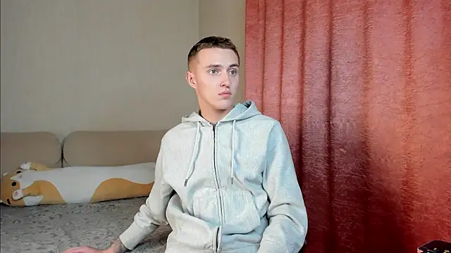 crazybottom99 online show from November 6, 2025, 6:12 pm