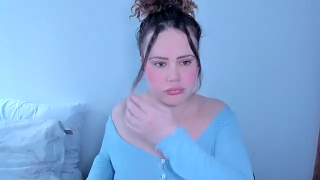 Snapshot of _leana_ chatting on March 17, 2025, 3:07 pm leana online show from March 17, 2025, 3:07 pm