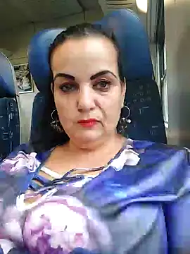 IvettkeXXX online show from November 3, 2025, 12:20 pm