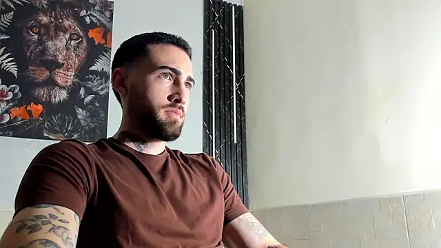 Luke davis01 online show from March 14, 2025, 1:13 pm