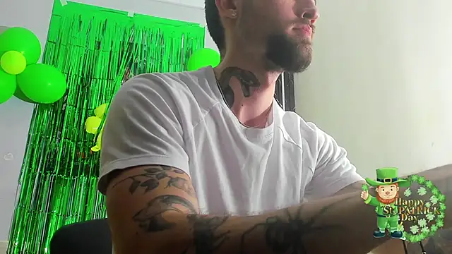 Luke davis01 online show from March 17, 2025, 5:05 pm