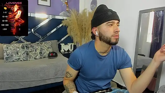 Noa Bonucci online show from March 10, 2025, 1:10 pm