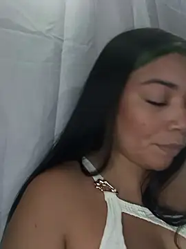 Sophia Brunett online show from February 2, 2026, 11:09 am