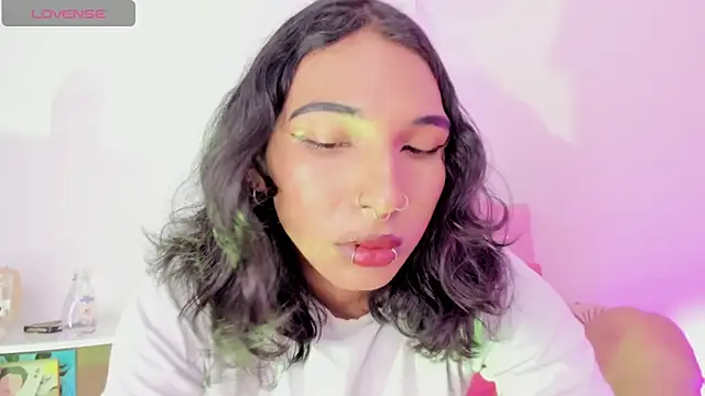 Snapshot of VictoriaBlackfire chatting on November 20, 2025, 9:58 pm VictoriaBlackfire online show from November 20, 2025, 9:58 pm